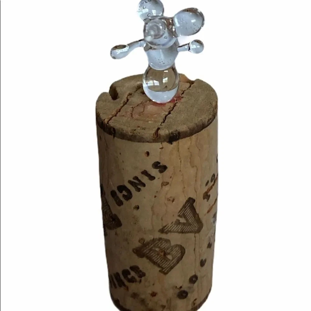 **Wine Cork Desk Buddy